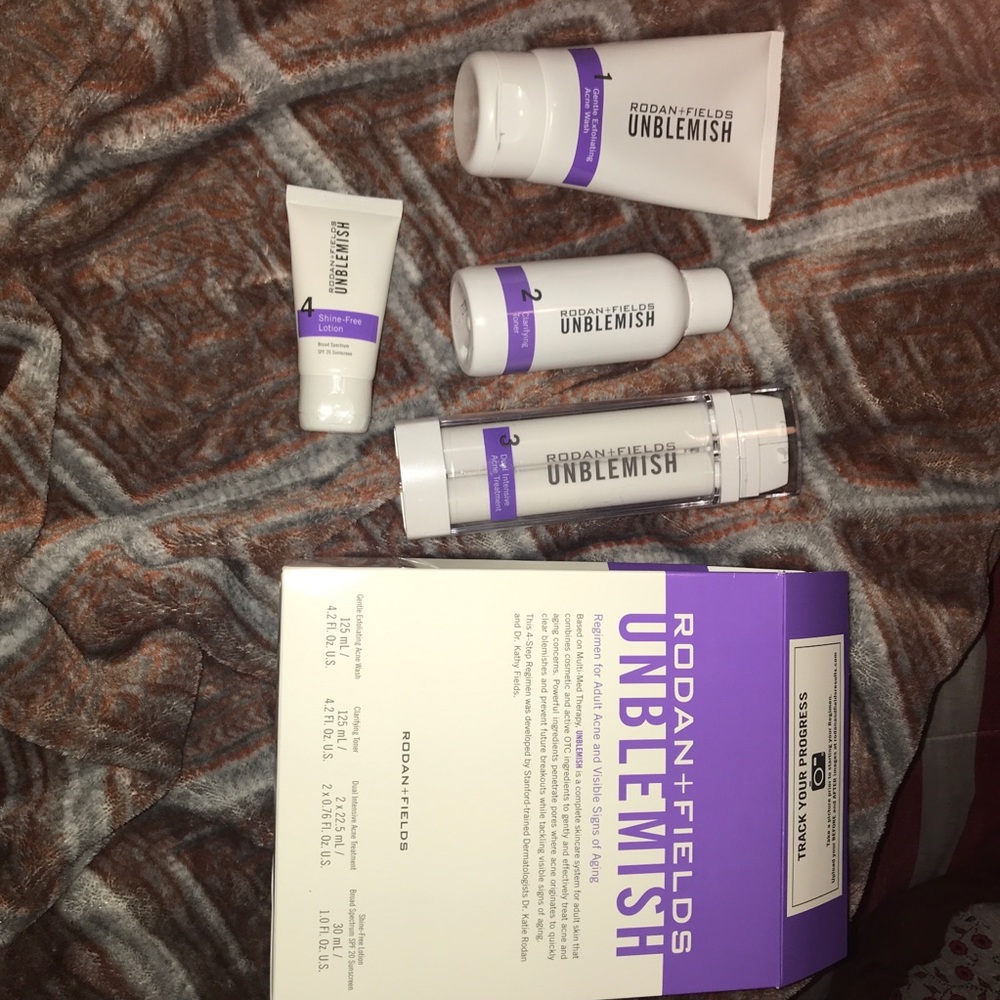 Rodan+Fields Unblemish Acne Treatment Kit